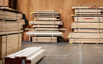 Фанера под нагрузкой: что выбрать — ФСФ или ламинированную?