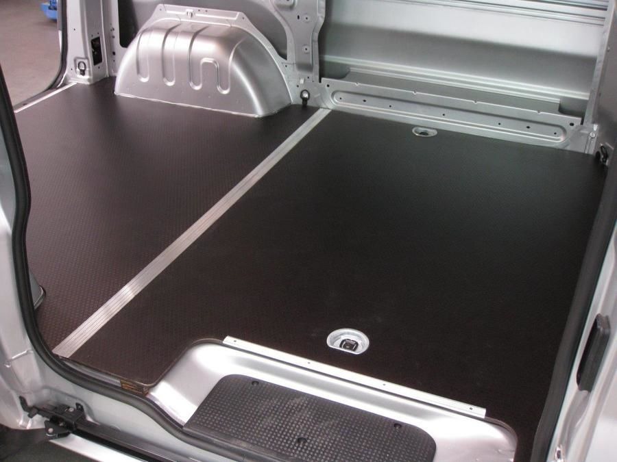 Гладкая ламинированная фанера Использование гладкой ламинированной фанеры в транспортной промышленности