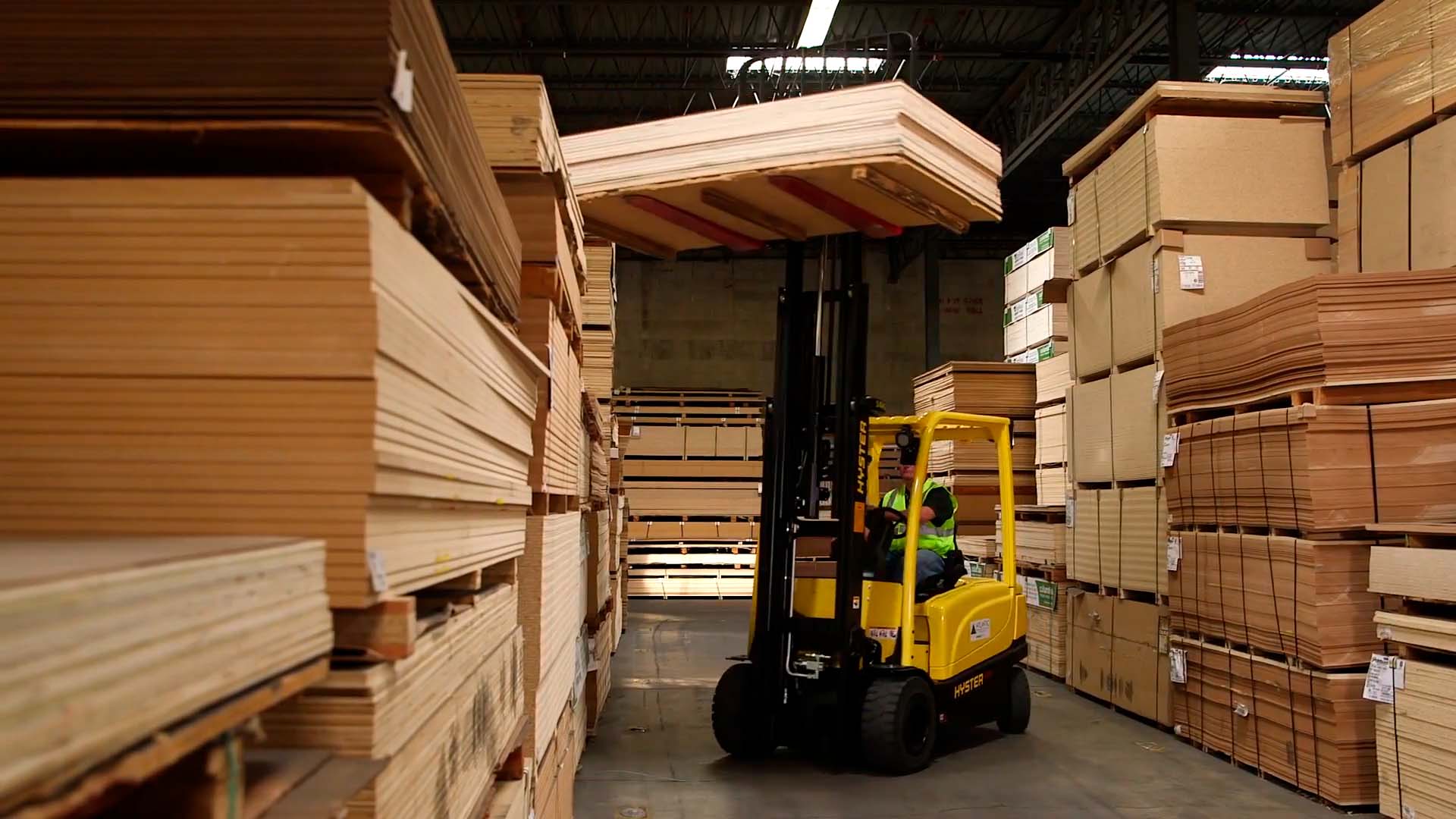 Использование фанеры в зависимости от окружающих условий