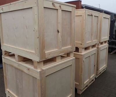 Транспортная упаковка и фанера: стоит ли обратить внимание на материал? 