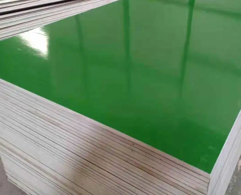 Пластиковая фанера