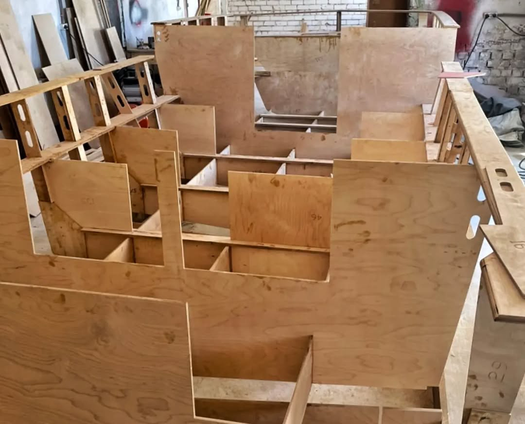 Авиационная фанера в судостроении